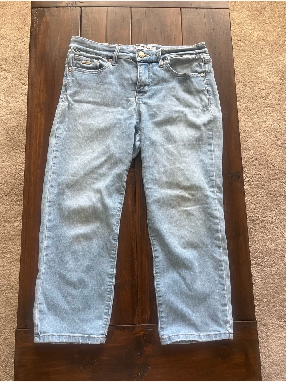 Nine West Light Wash Women's Jean Capris
